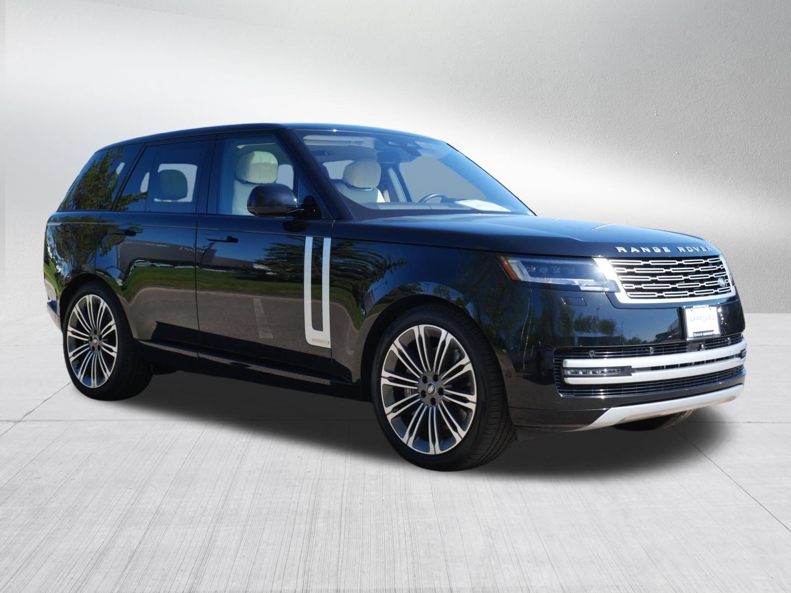 Certified 2023 Land Rover Range Rover Autobiography AWD/4WD image 7