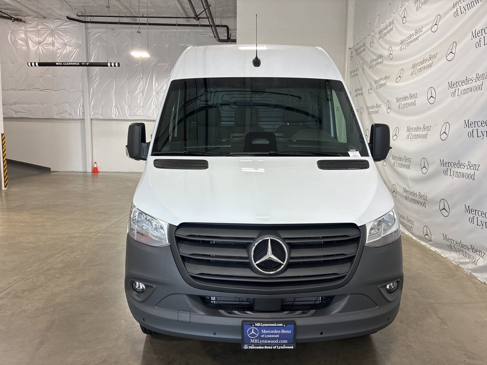 New 2025 Mercedes-Benz Sprinter 3500 image 2