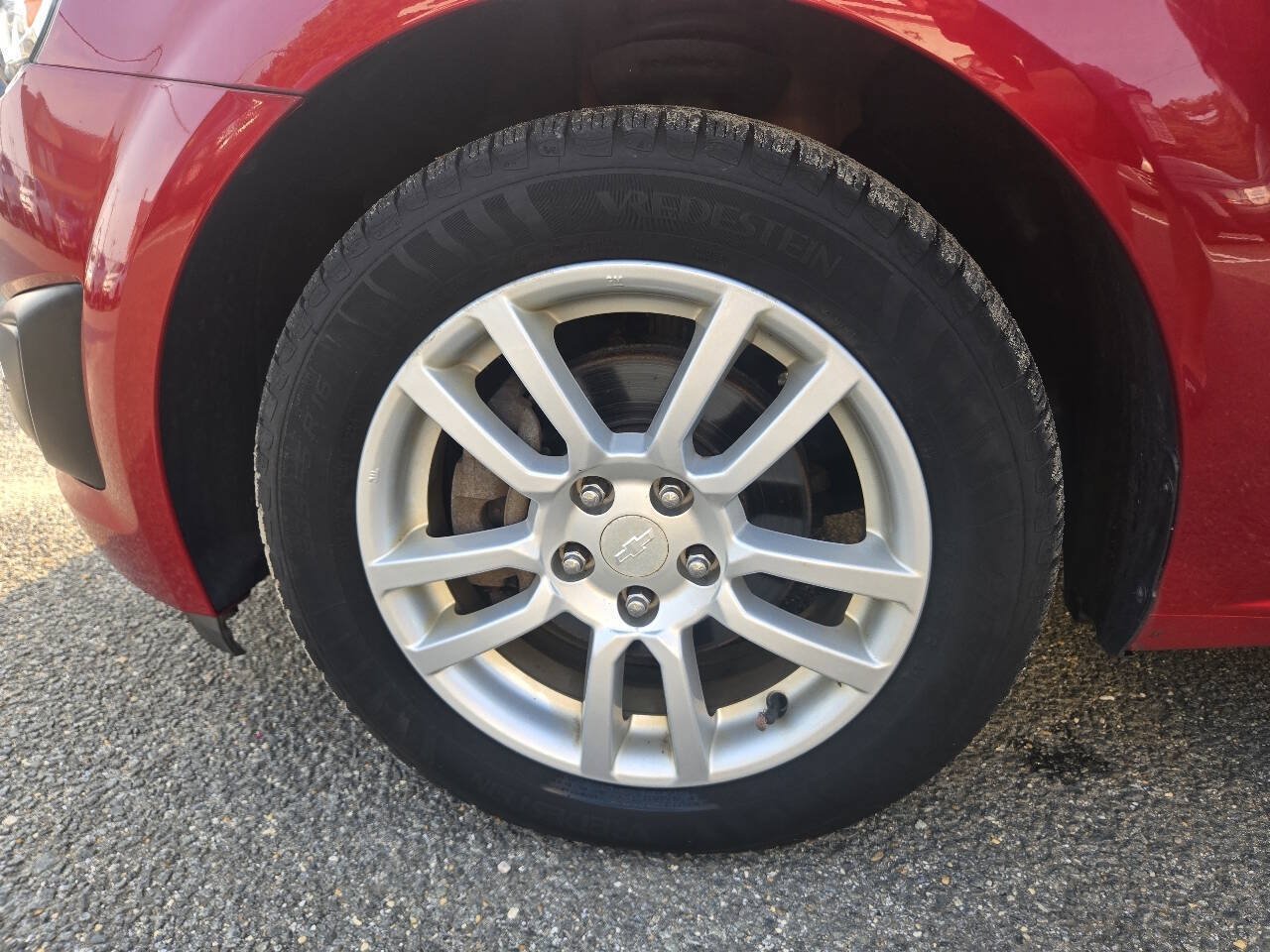 Used 2016 Chevrolet Sonic LT w/ Wheels and Fog Lamp Package FWD image 10