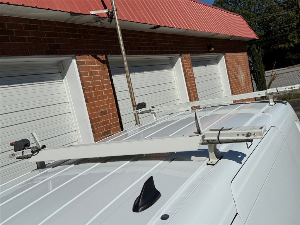 Used 2020 Ford Transit Connect XL image 12