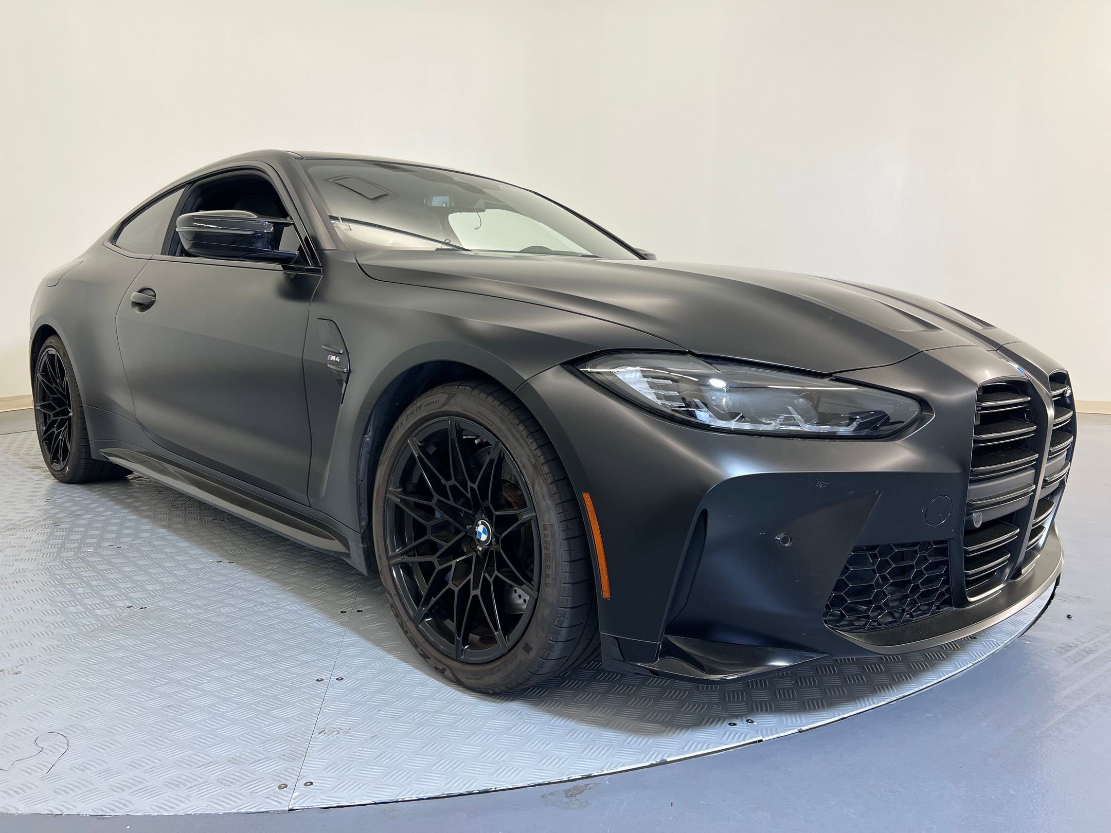 Used 2022 BMW M4 Coupe image 7