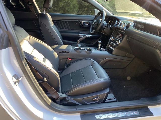 Used 2015 Ford Mustang GT Premium w/ GT Performance Package RWD image 32