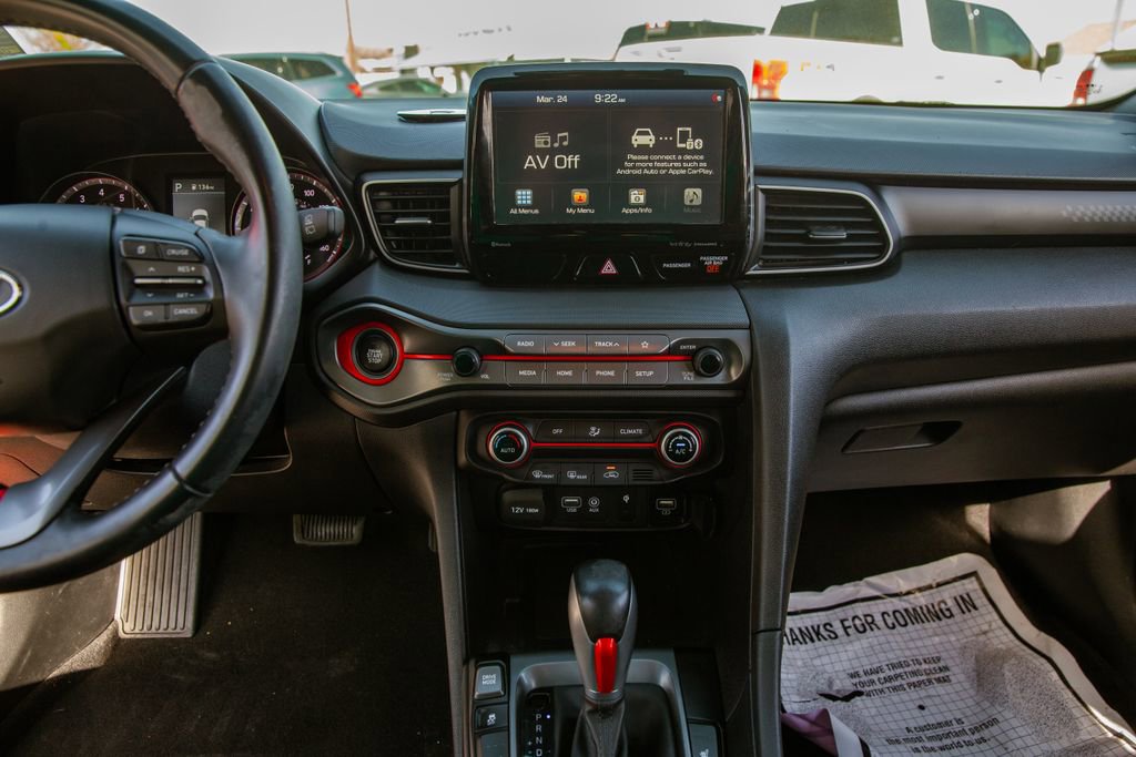 Used 2020 Hyundai Veloster 2.0 Premium FWD image 15