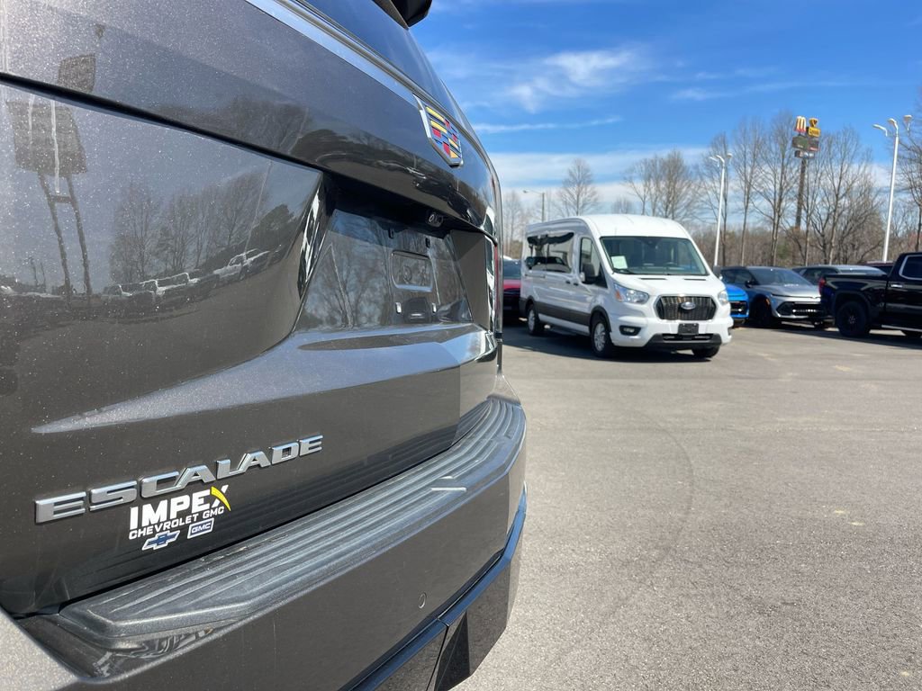 Used 2021 Cadillac Escalade ESV Premium Luxury Platinum image 35