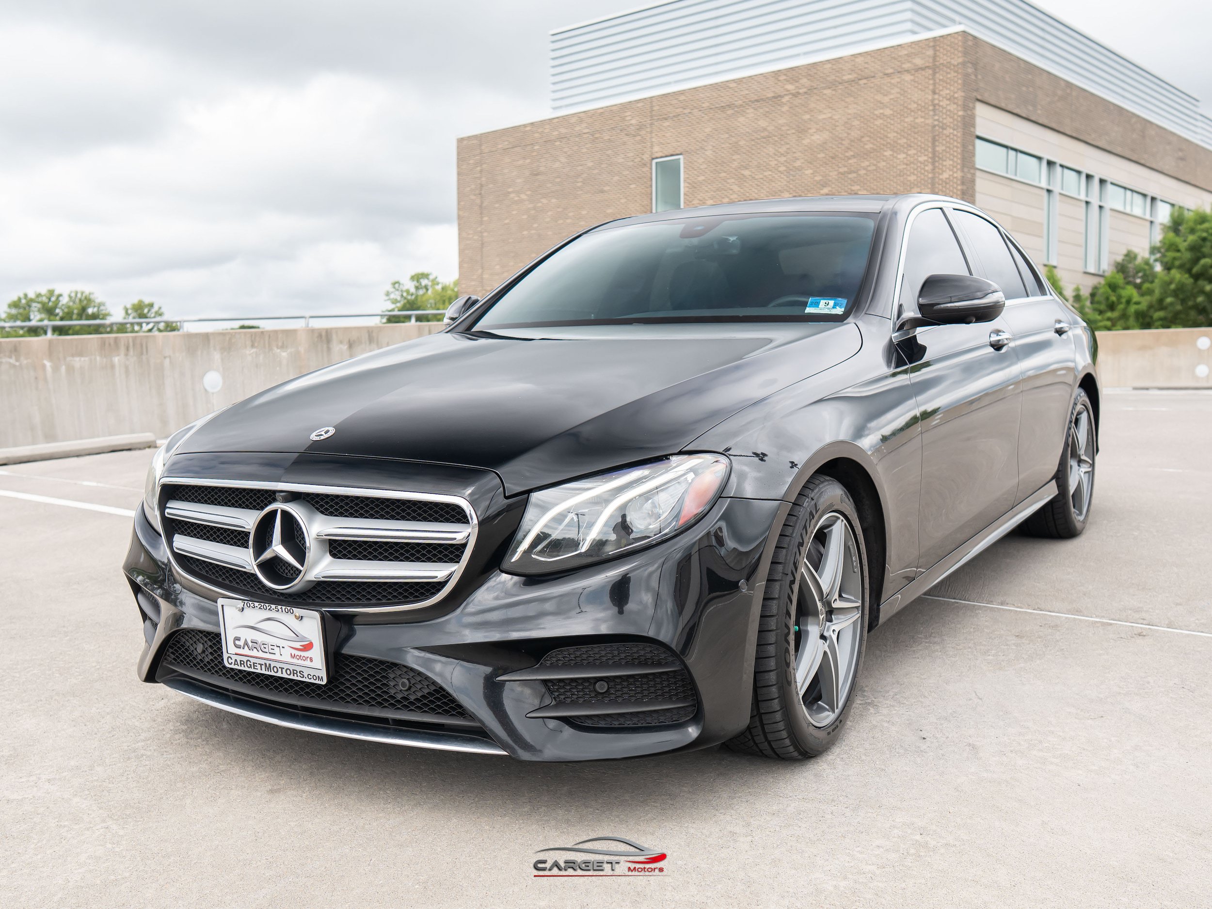 Used 2019 Mercedes-Benz E 300 4MATIC w/ Premium 1 Package image 3
