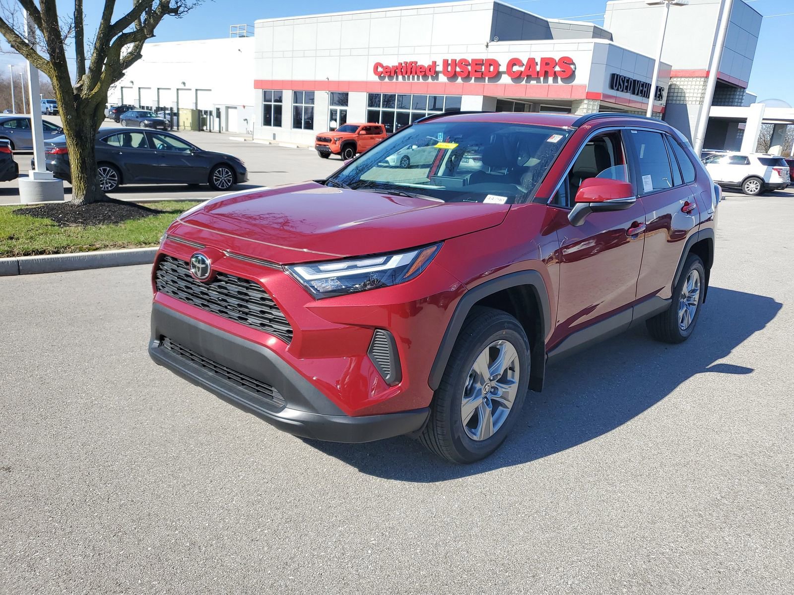 Certified 2025 Toyota RAV4 XLE w/ Convenience Package image 2