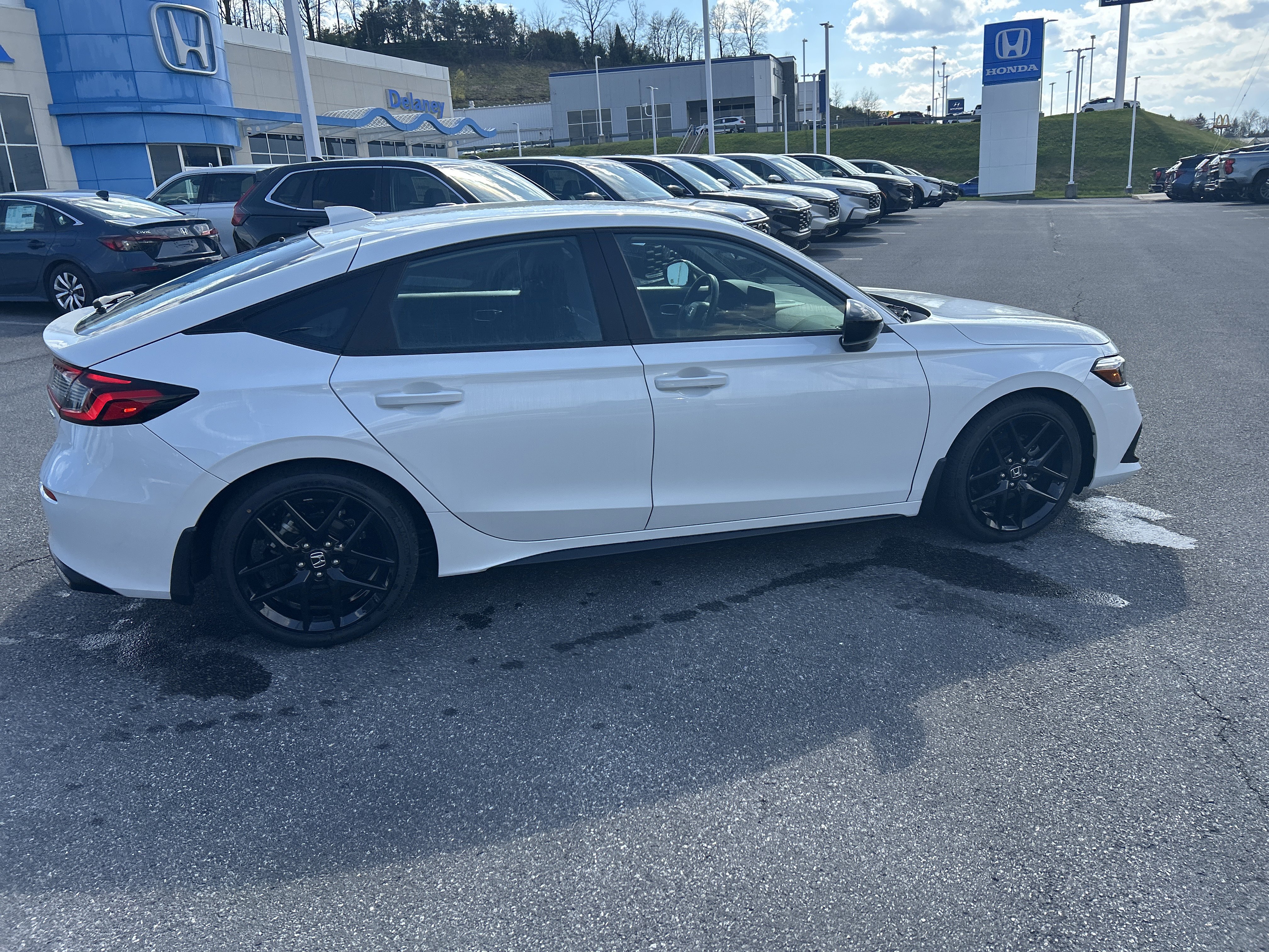 Certified 2024 Honda Civic Sport image 10