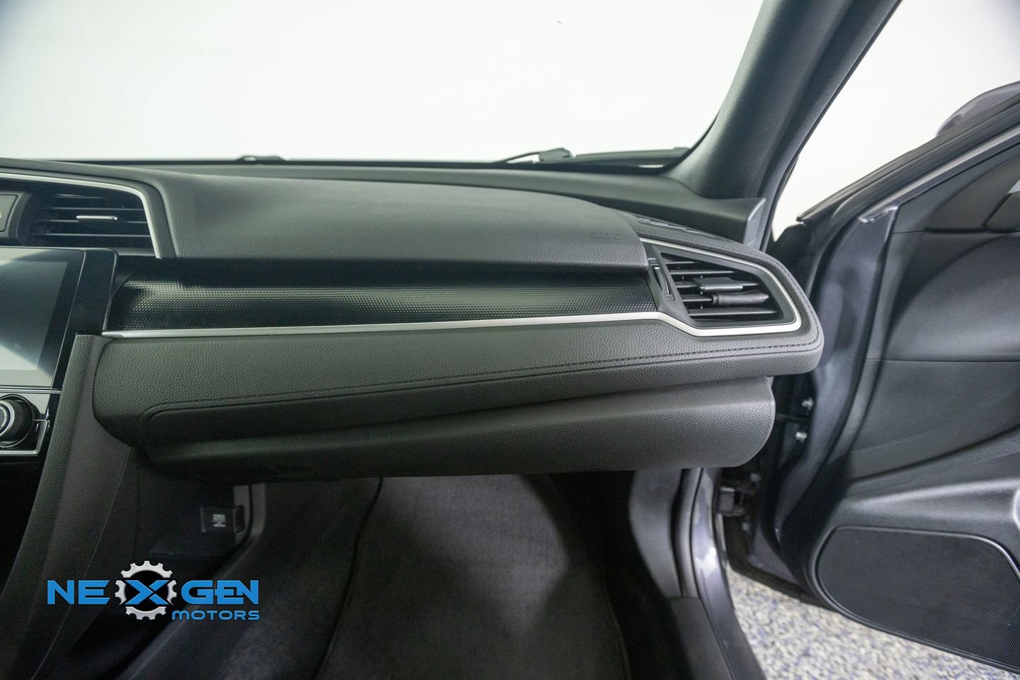 Used 2019 Honda Civic Sport image 40