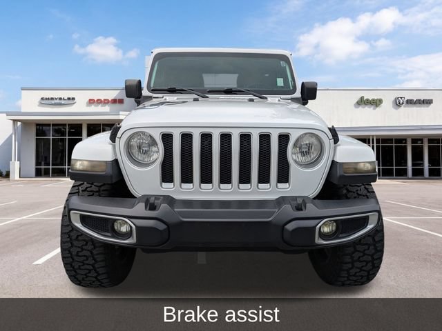 Used 2018 Jeep Wrangler Unlimited Sahara w/ Cold Weather Group AWD/4WD image 9