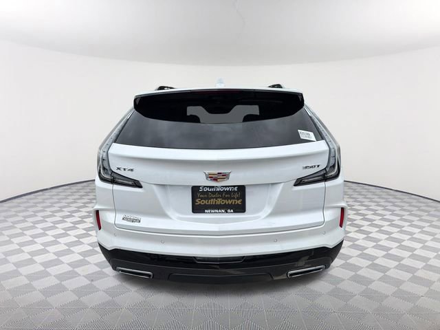 Used 2024 Cadillac XT4 Sport FWD image 6