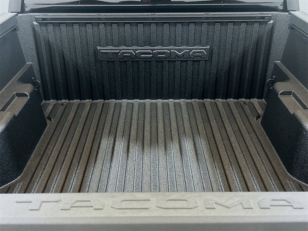New 2025 Toyota Tacoma TRD Off-Road image 7