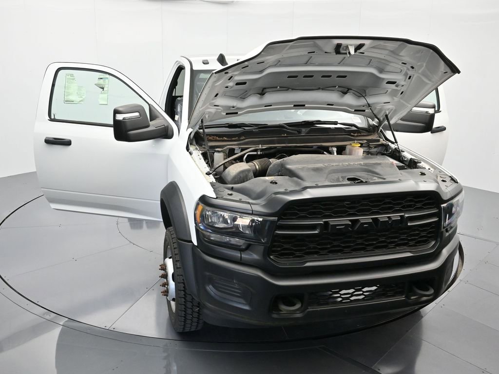 Used 2023 RAM 5500 Tradesman AWD/4WD image 39