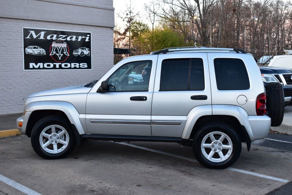 Used 2005 Jeep Liberty Limited image 3