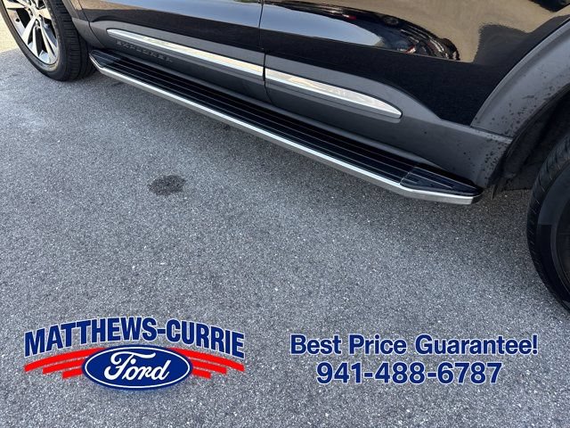 Certified 2020 Ford Explorer Platinum w/ Premium Technology Package AWD/4WD image 16