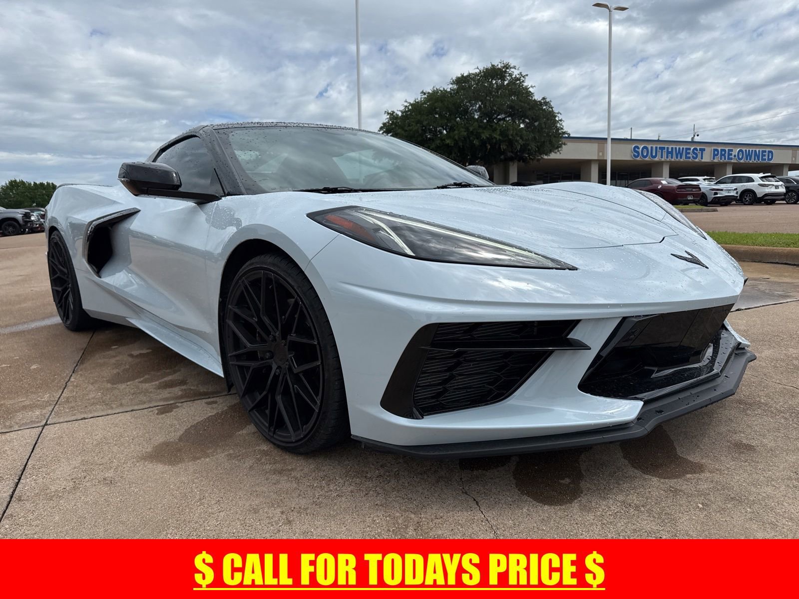 Used 2022 Chevrolet Corvette Stingray Premium Conv w/ Z51 Performance Package RWD image 1