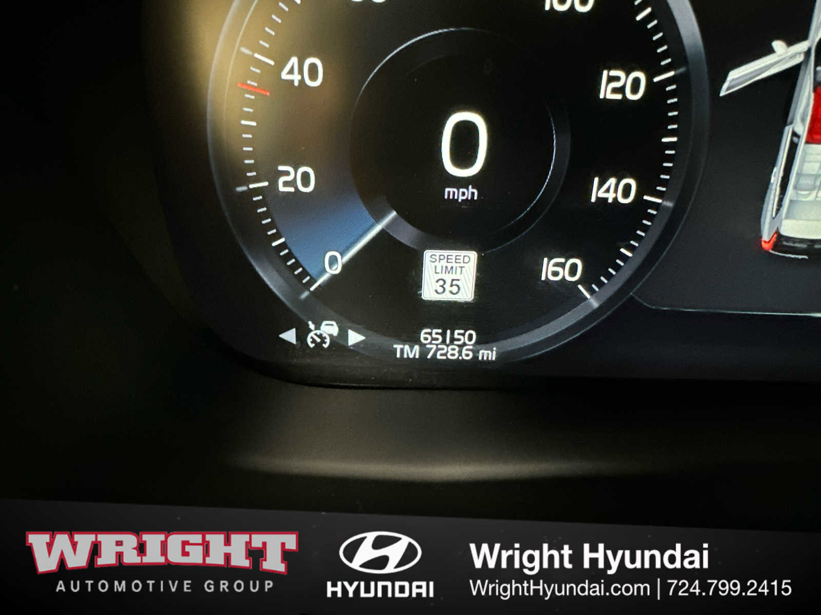 Used 2018 Volvo XC60 T5 Momentum w/ Convenience Package image 24