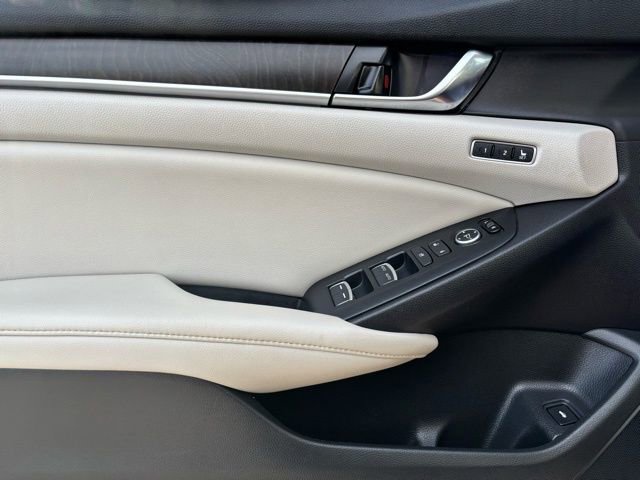 Used 2019 Honda Accord EX-L image 12