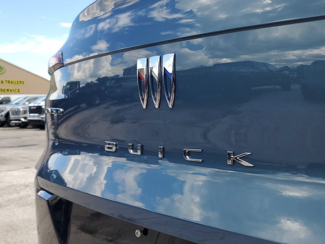 New 2026 Buick Envista Sport Touring w/ Convenience II Package FWD image 7