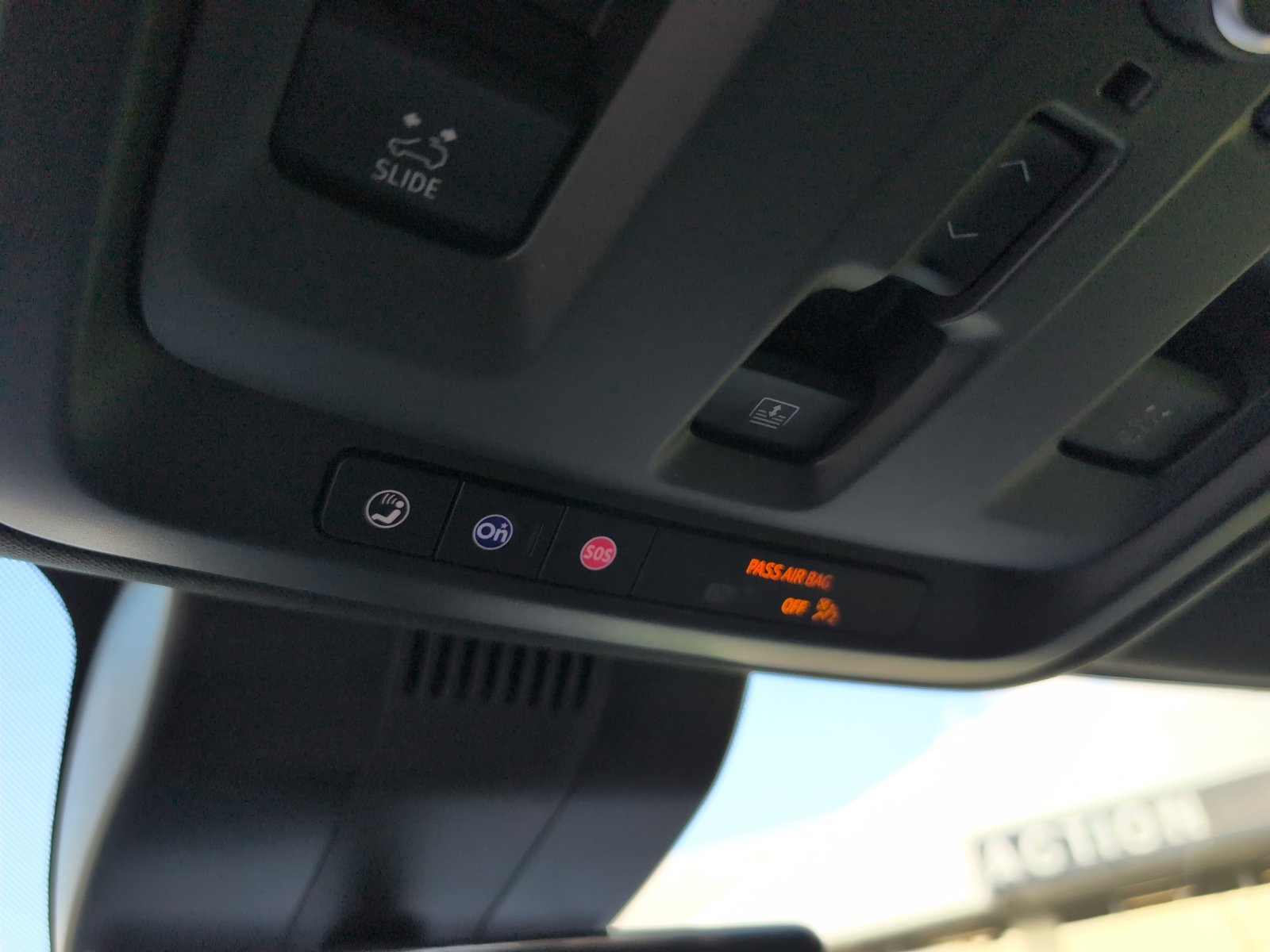 Used 2024 GMC Yukon Denali w/ Advanced Technology Package image 38