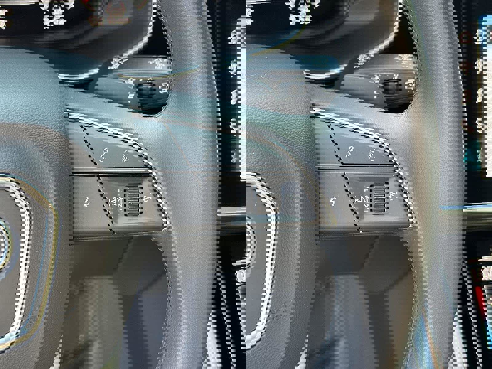 Used 2022 Audi Q7 Premium Plus image 25