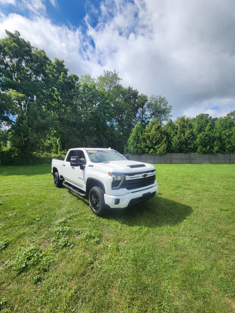 Used 2024 Chevrolet Silverado 2500 LTZ w/ LTZ Plus Package