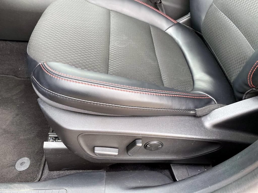 Used 2026 Ford Escape ST-Line AWD/4WD image 23
