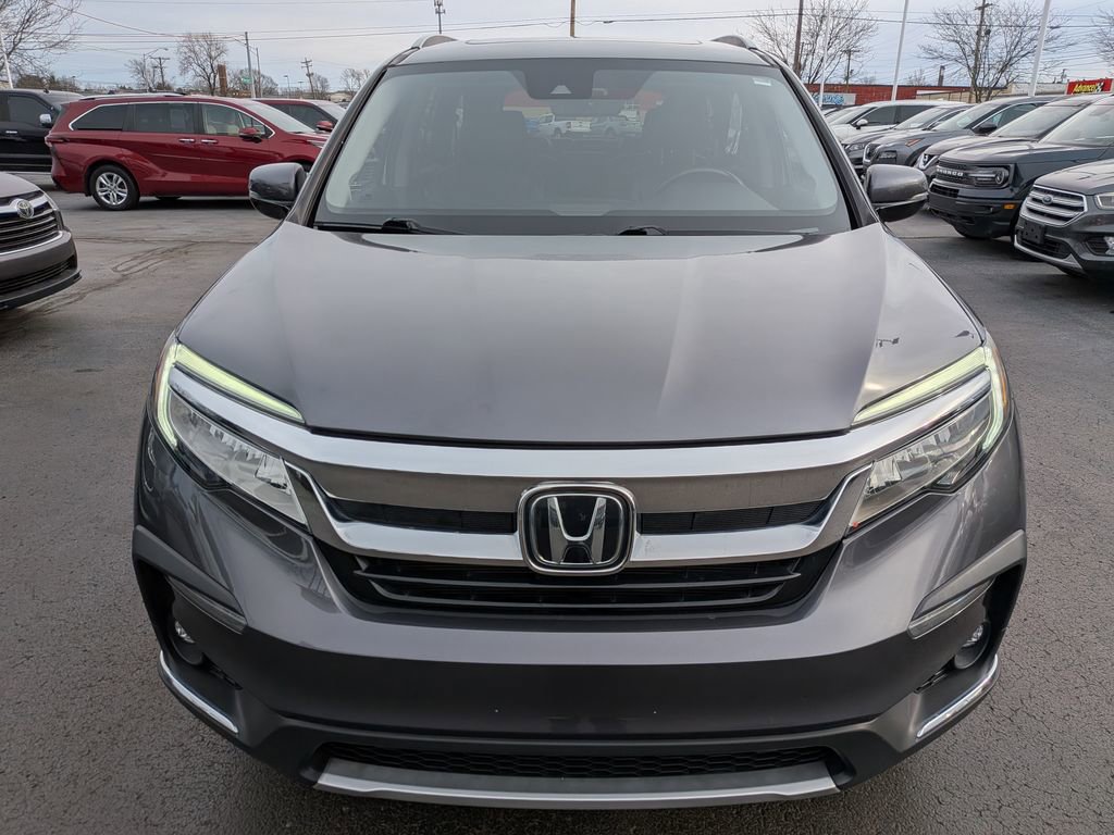 Used 2021 Honda Pilot Touring video 2