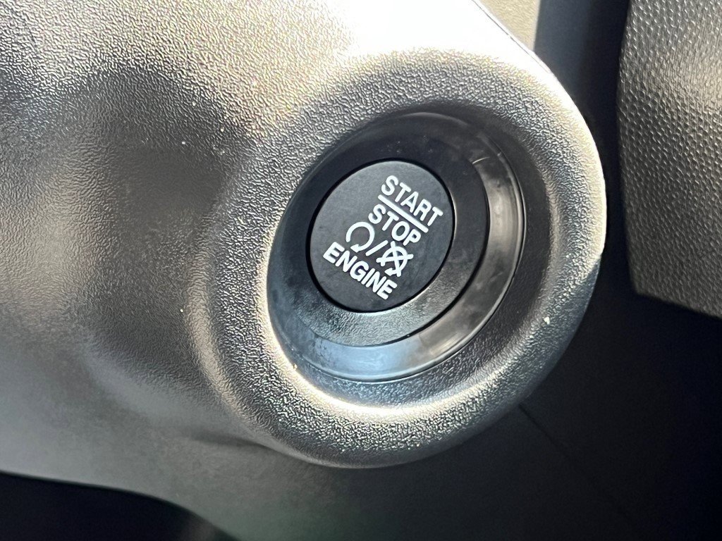 Used 2024 RAM ProMaster 3500 w/ Delivery Van Package image 28