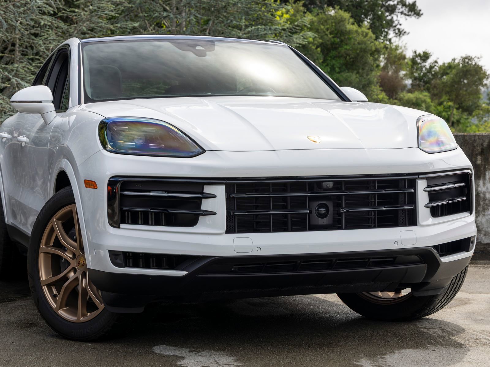 Certified 2024 Porsche Cayenne Coupe image 9
