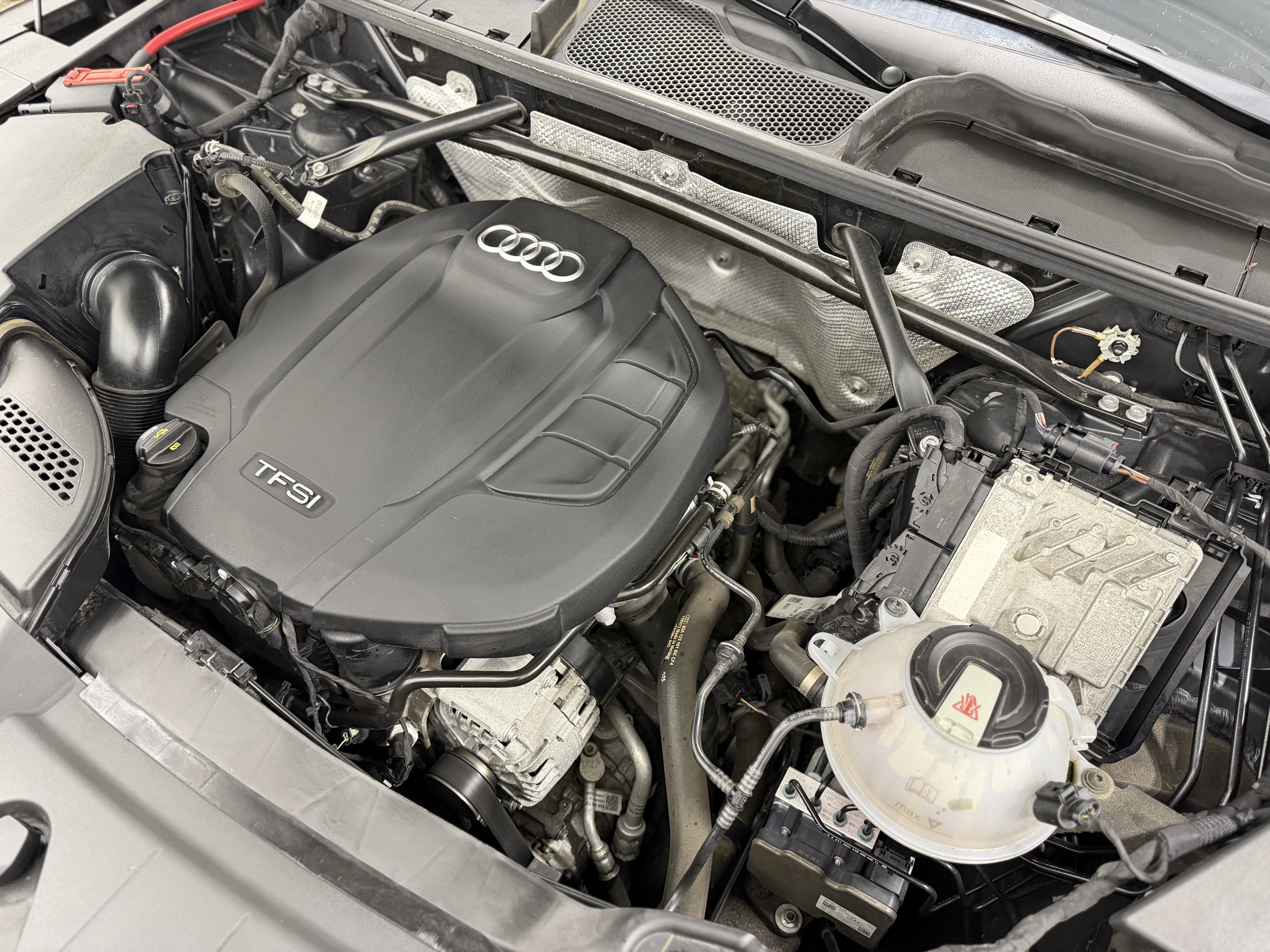 Used 2019 Audi Q5 2.0T Premium Plus w/ Premium Plus Package image 28