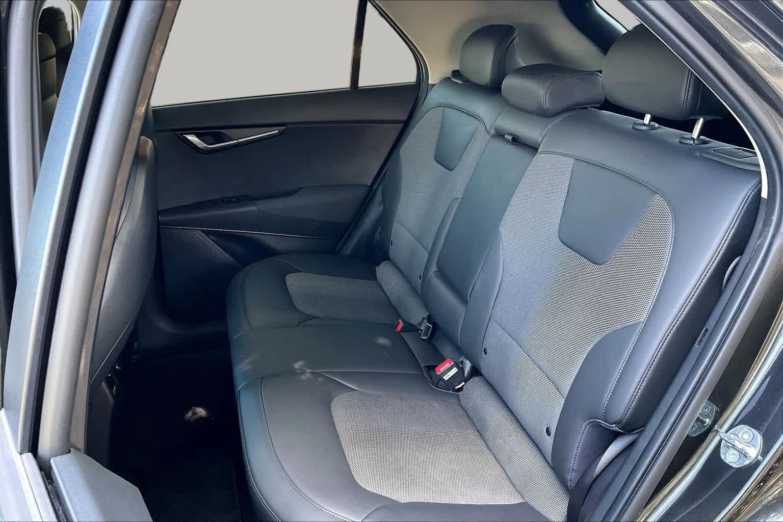 Used 2023 Kia Niro Wind w/ Wind Preserve Package FWD image 20