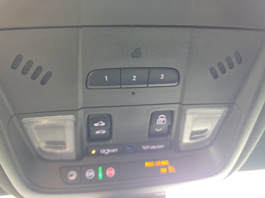 Used 2023 Cadillac XT6 Luxury FWD image 25