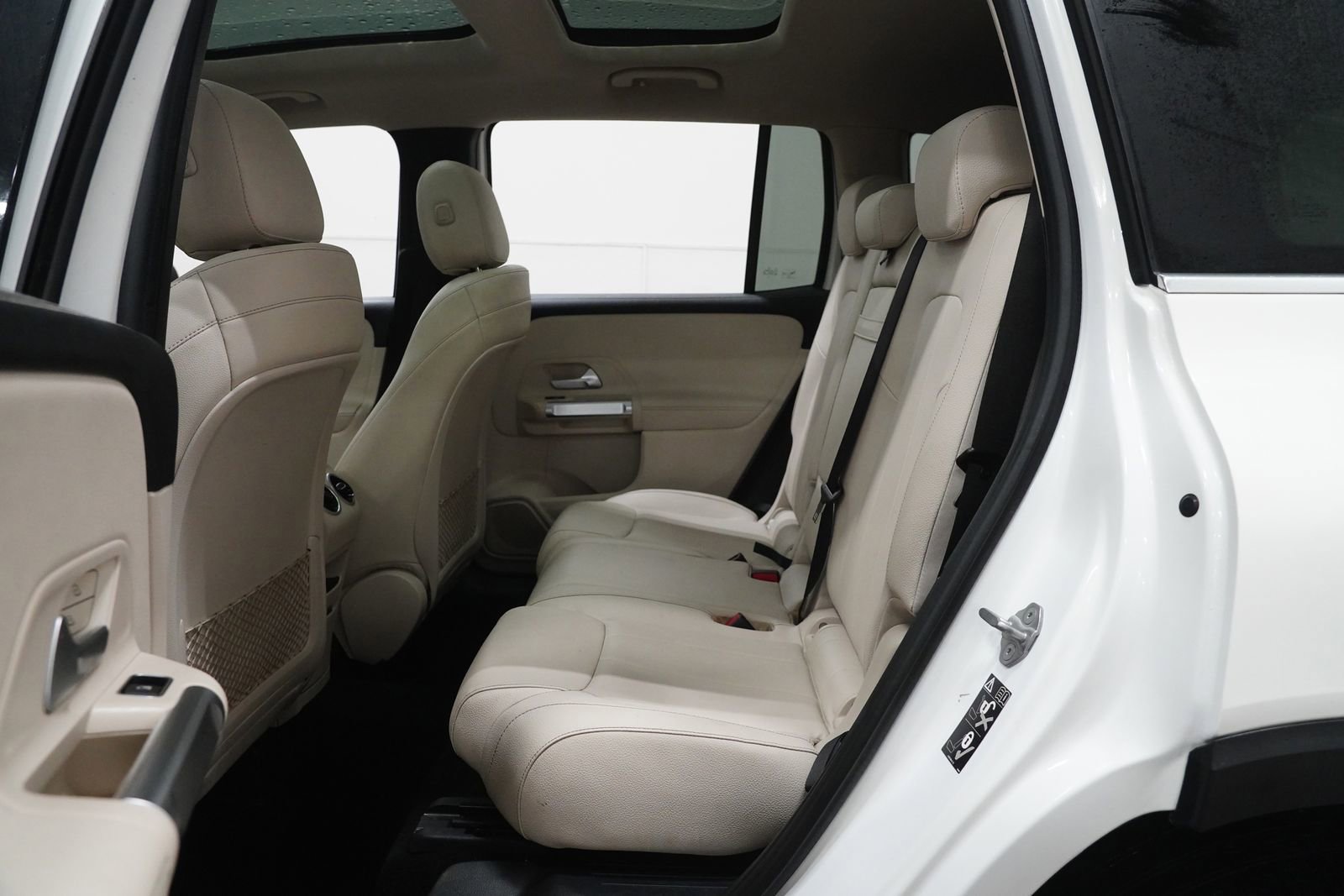 Certified 2021 Mercedes-Benz GLB 250 4MATIC image 16