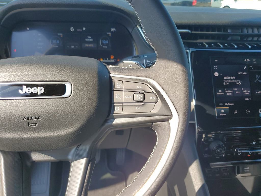 New 2025 Jeep Grand Cherokee L Laredo image 22
