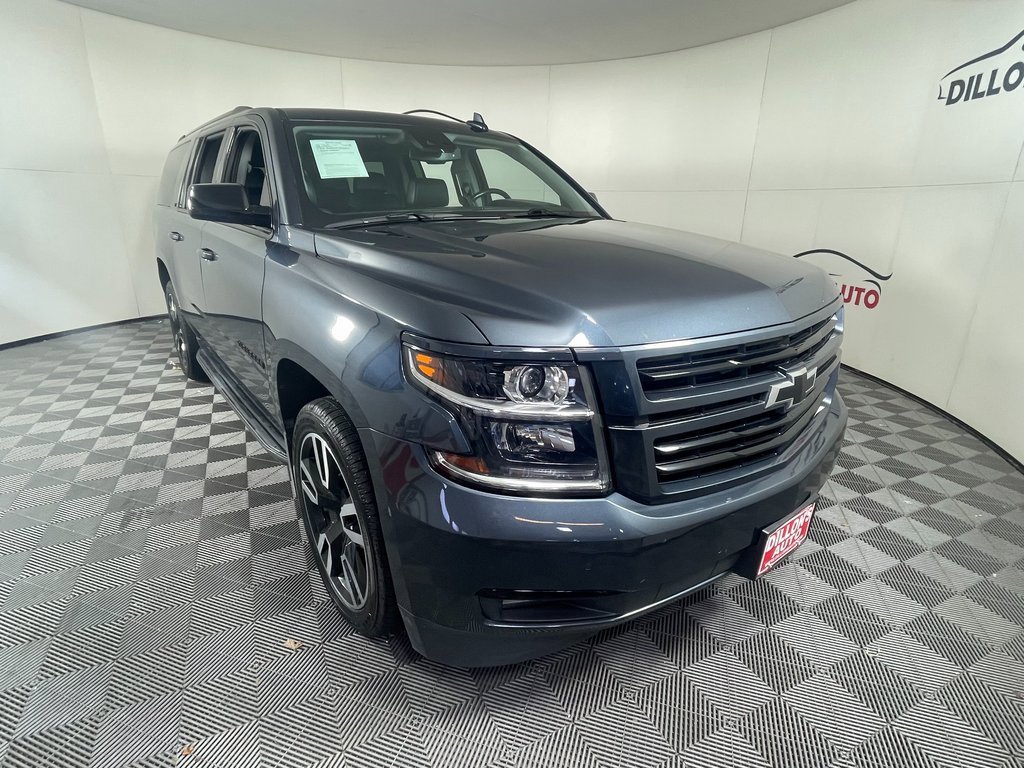 Used 2020 Chevrolet Suburban LT w/ RST Edition image 10