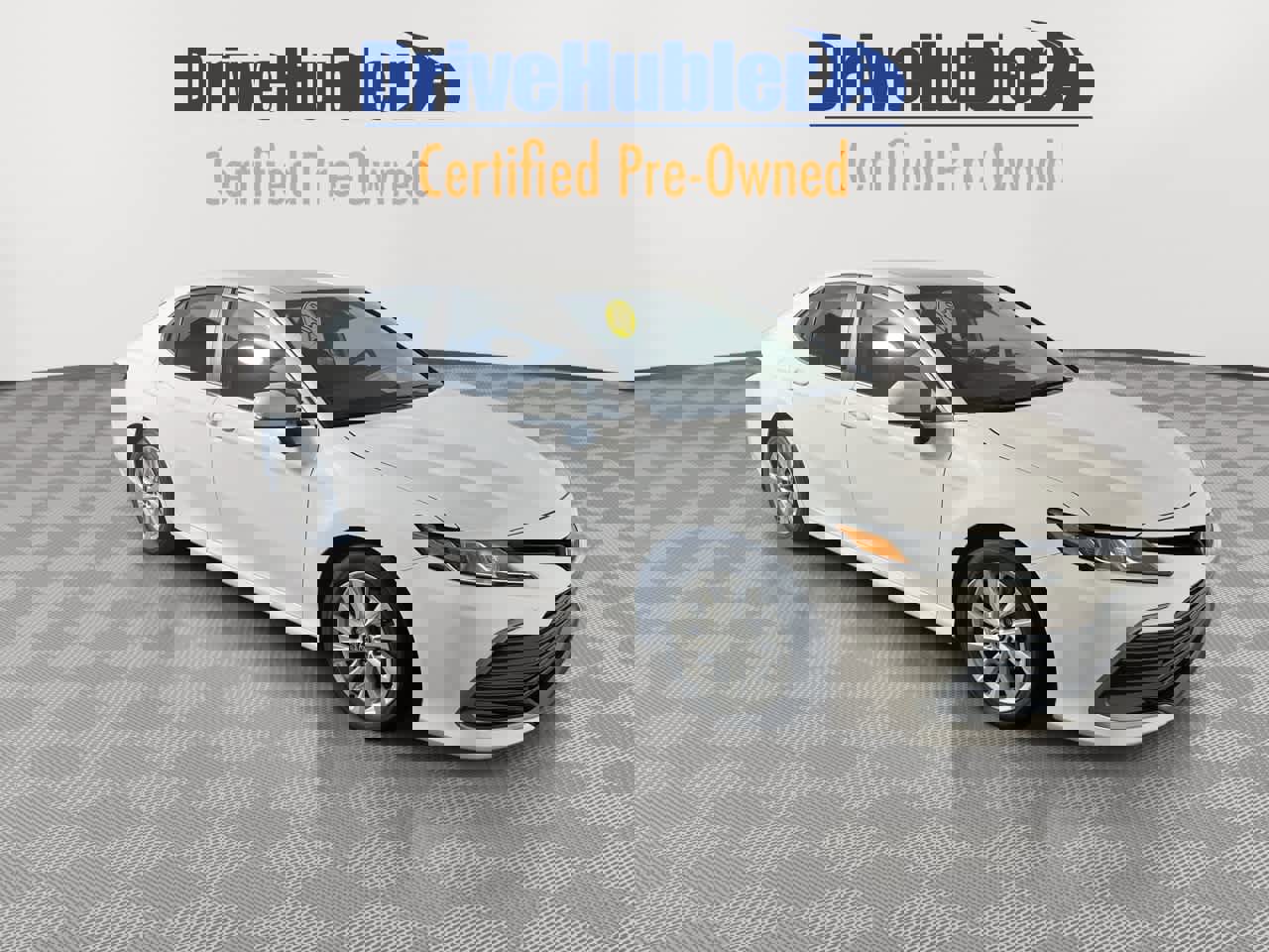 Used 2023 Toyota Camry LE image 2