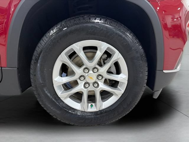 Used 2019 Chevrolet Traverse LT w/ LPO, Floor Liner Package AWD/4WD image 25