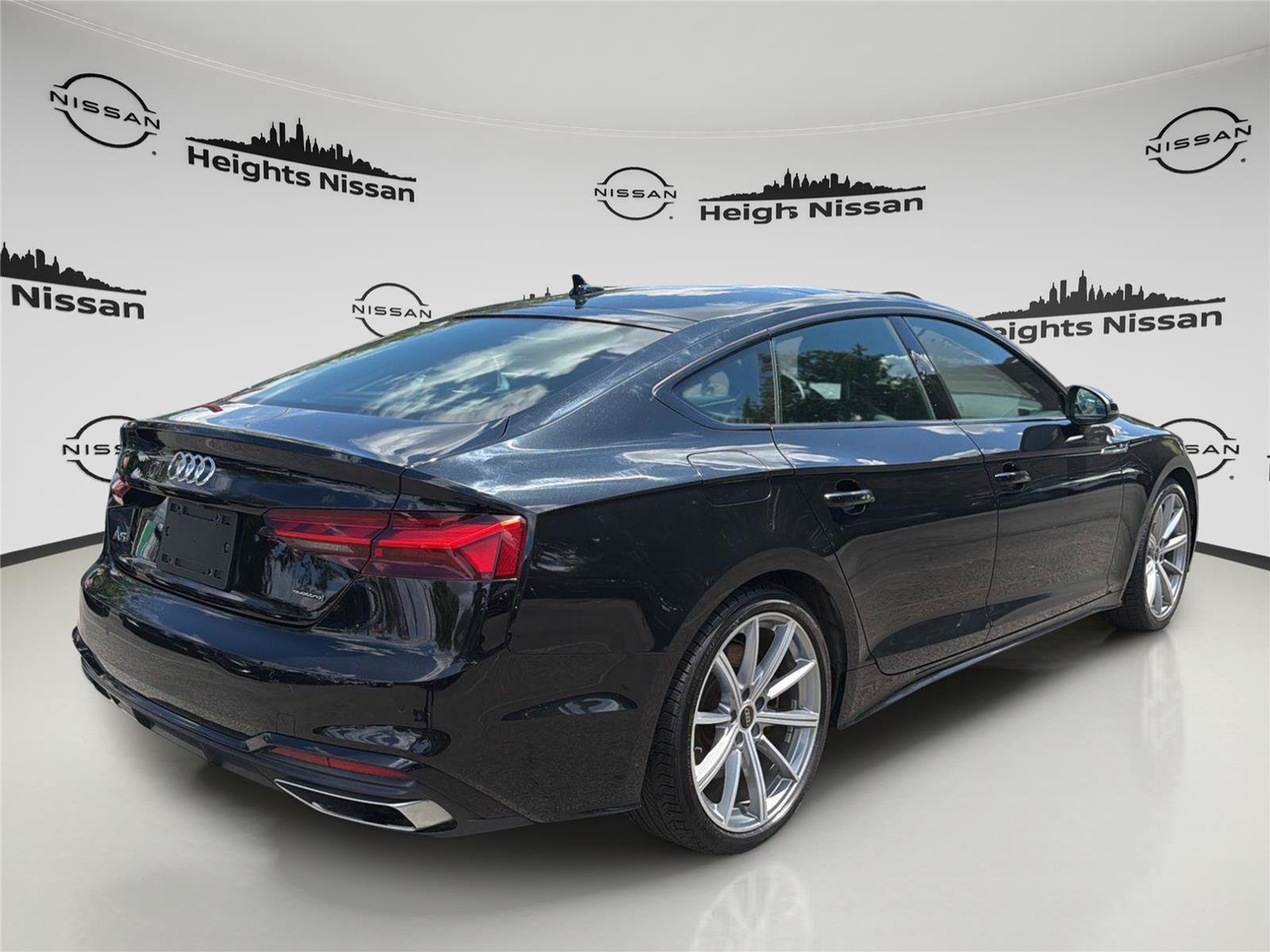 Used 2025 Audi A5 2.0T Premium Plus AWD/4WD image 5