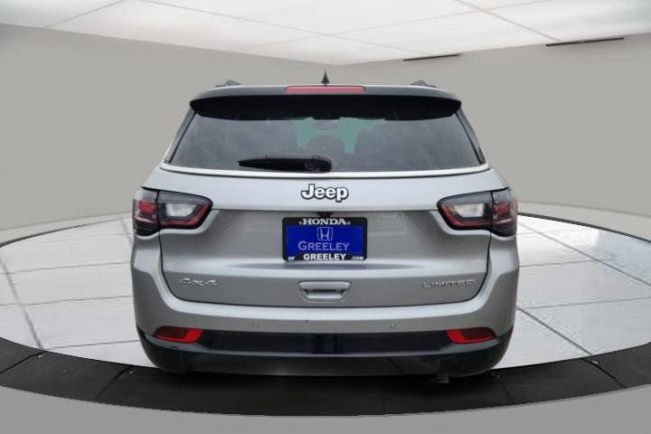 Used 2022 Jeep Compass Limited w/ Elite Group image 4