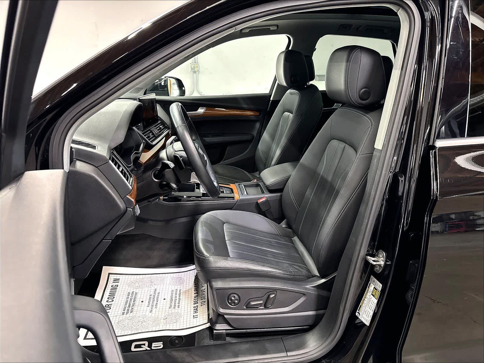 Used 2022 Audi Q5 2.0T Premium Plus w/ Premium Plus Package AWD/4WD image 26