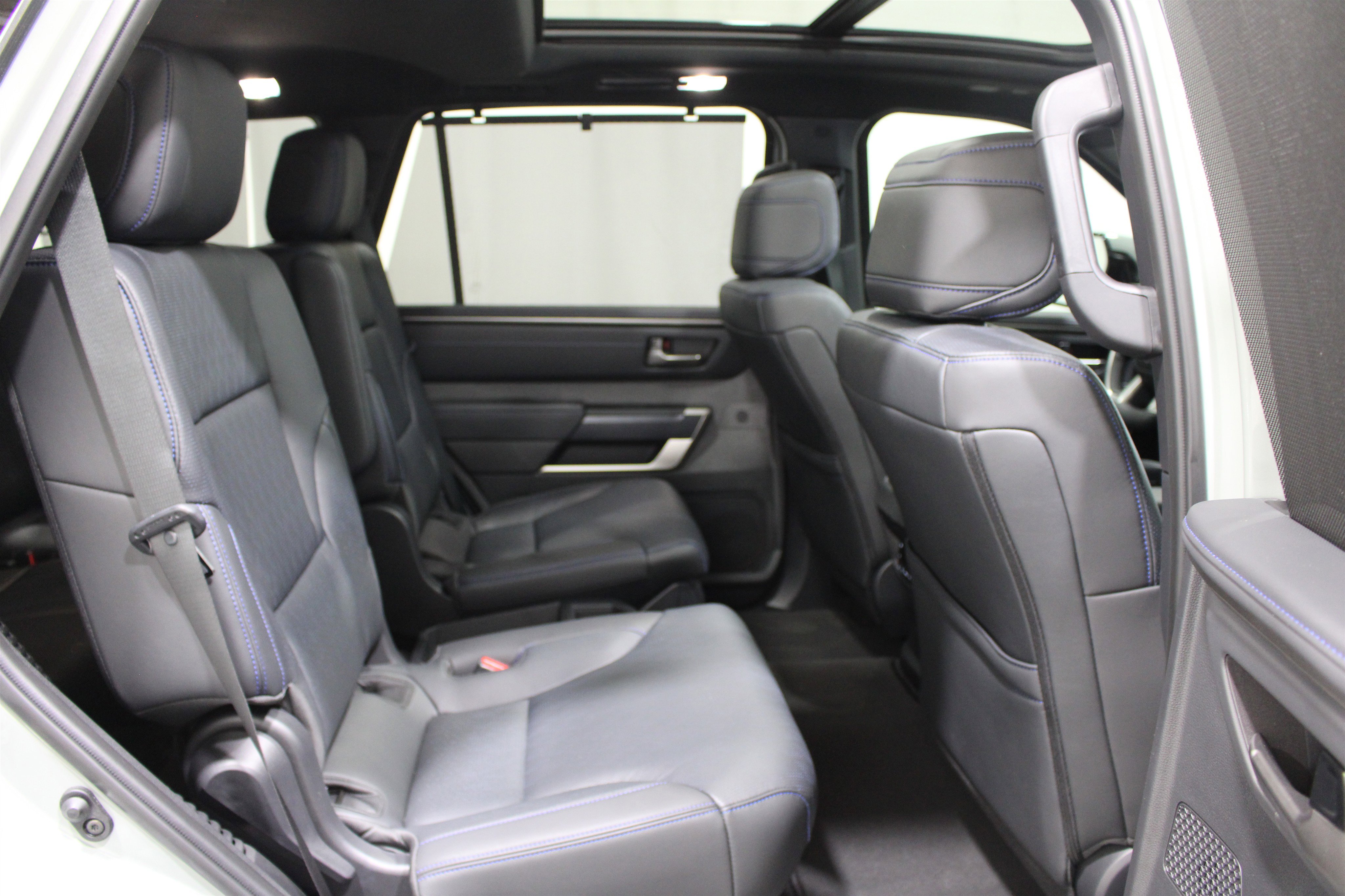 Used 2026 Toyota Sequoia Platinum image 34