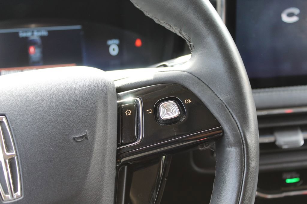 Used 2019 Cadillac XT4 Sport AWD/4WD image 12