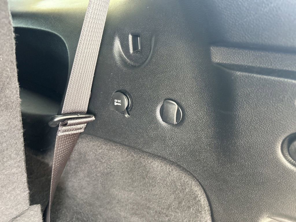 Used 2022 Dodge Durango GT image 34