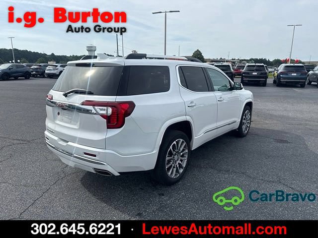 Used 2023 GMC Acadia Denali w/ Denali Technology Package FWD image 3