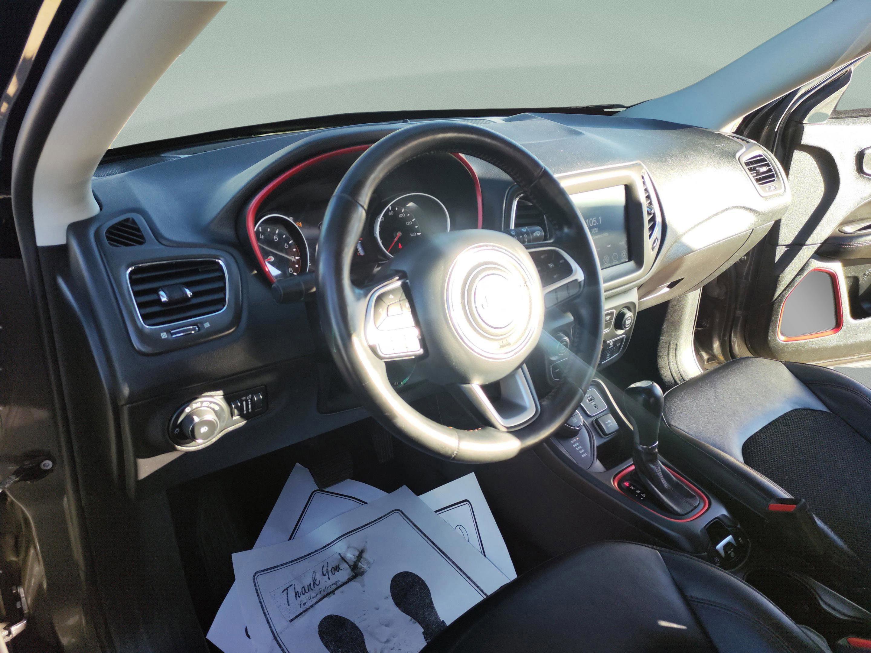 Used 2019 Jeep Compass Trailhawk w/ Cold Weather Group image 31