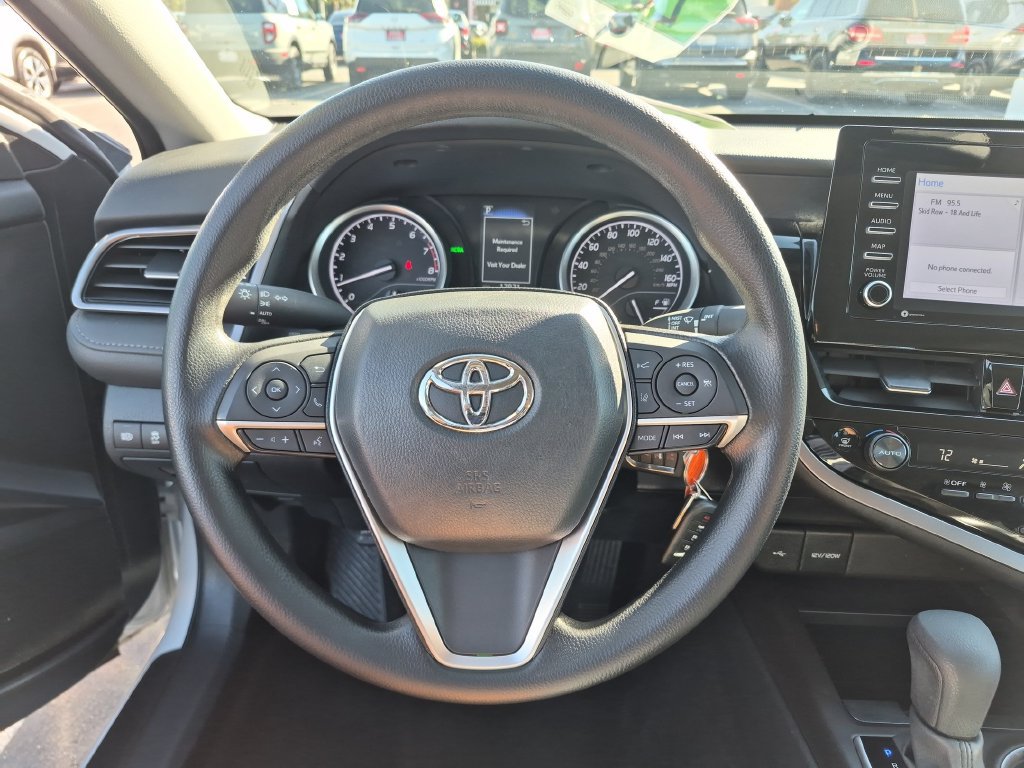 Used 2024 Toyota Camry LE FWD image 17