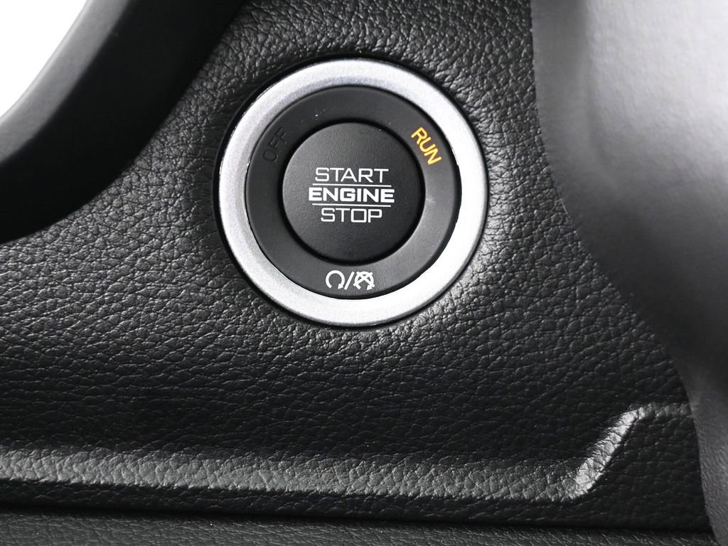 Used 2025 RAM 1500 Big Horn image 31