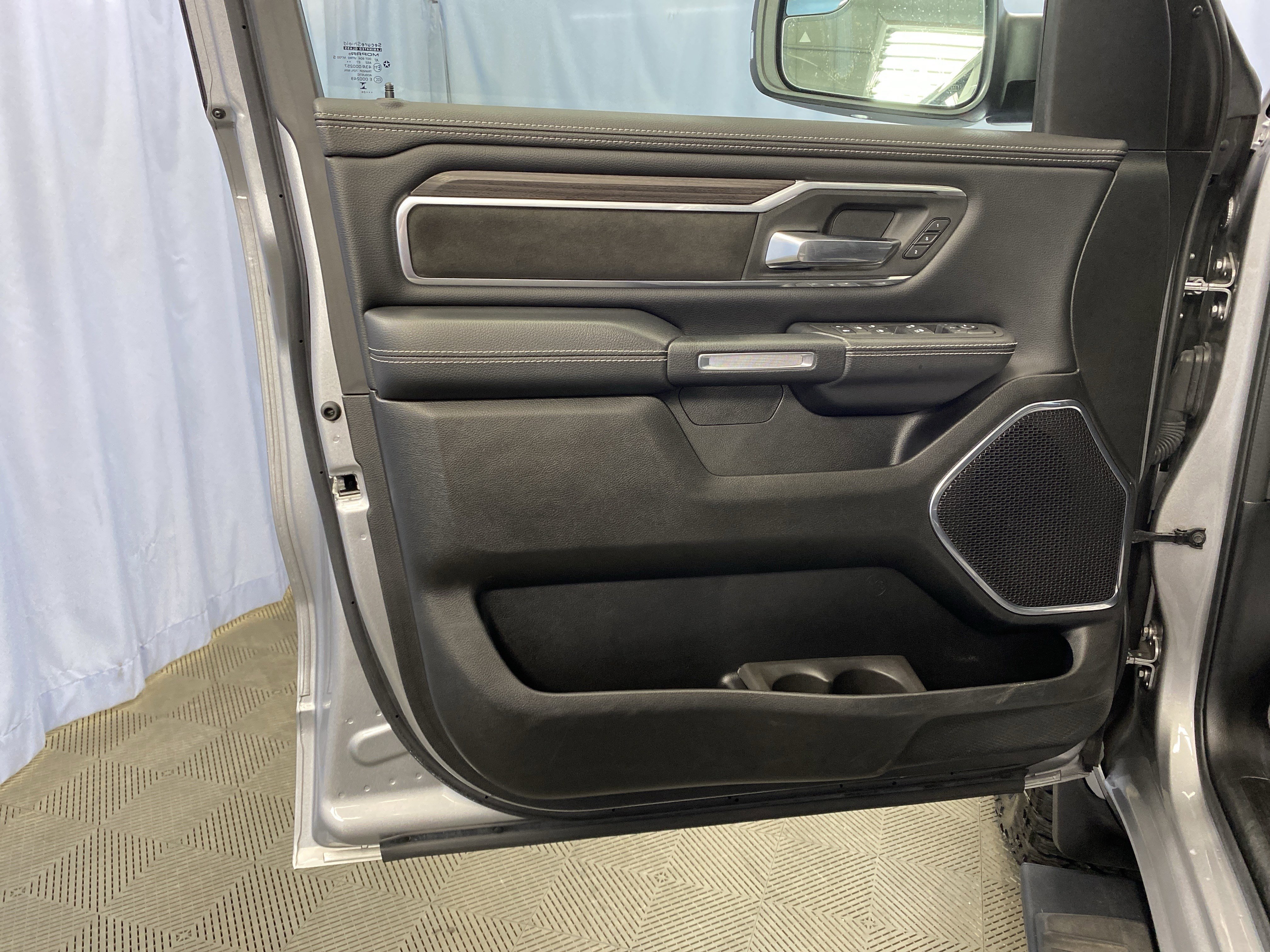 Used 2025 RAM 1500 Laramie w/ Sport Appearance Package image 11