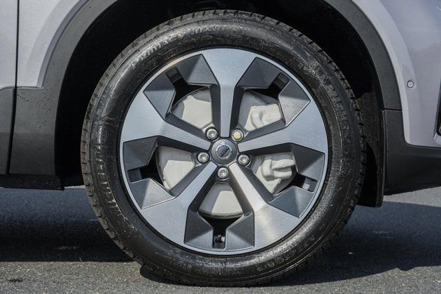 Used 2026 Volvo XC40 B5 Plus w/ Protection Package Premier image 17