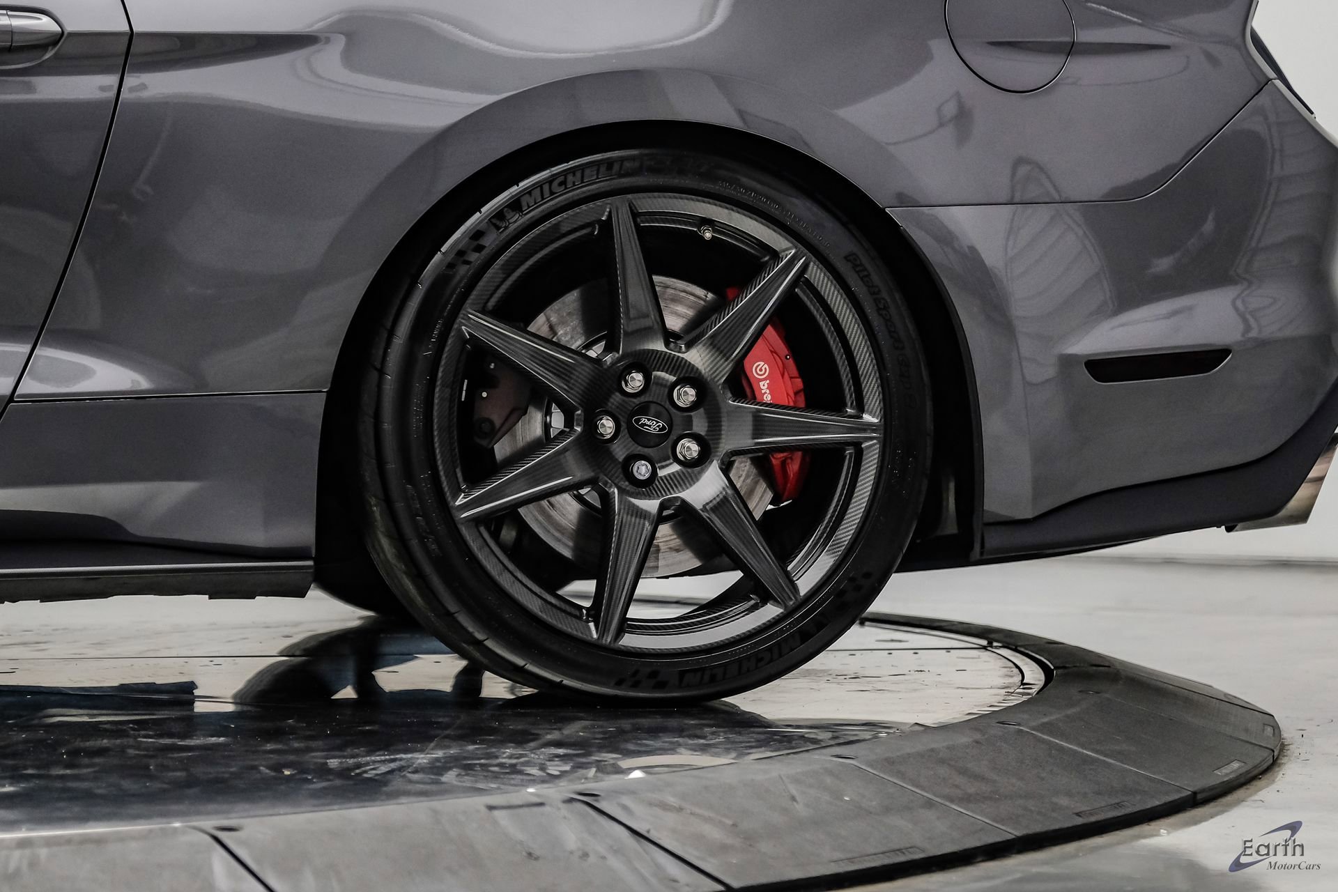 Used 2021 Ford Mustang Shelby GT500 w/ Carbon Fiber Track Pack RWD image 99